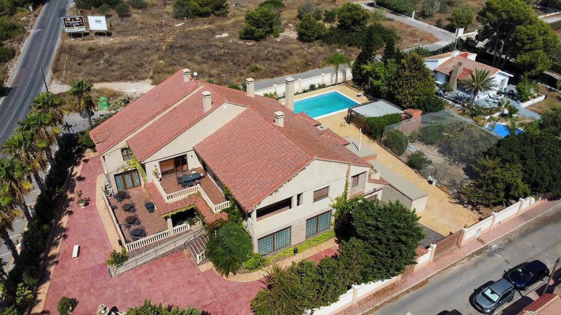 Villa for sale in Alicante 53