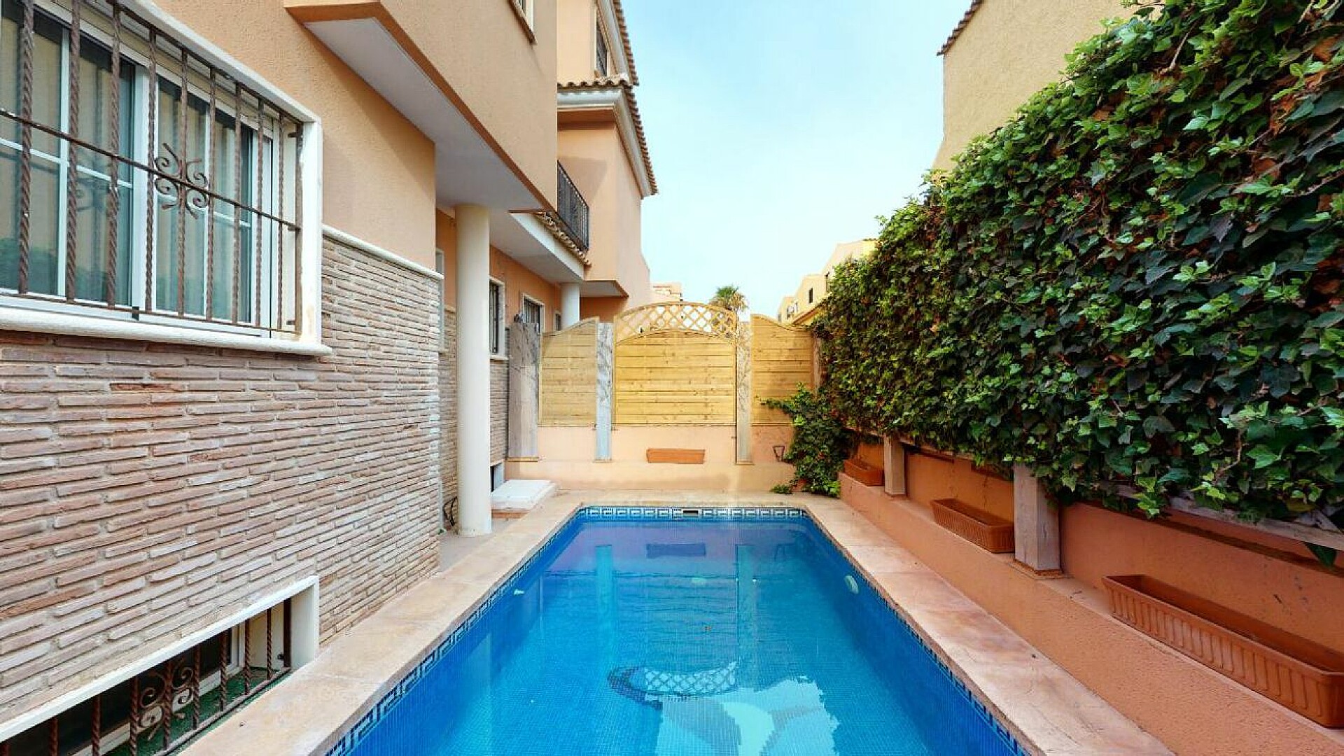 Property Image 587277-torrevieja-townhouses-3-2