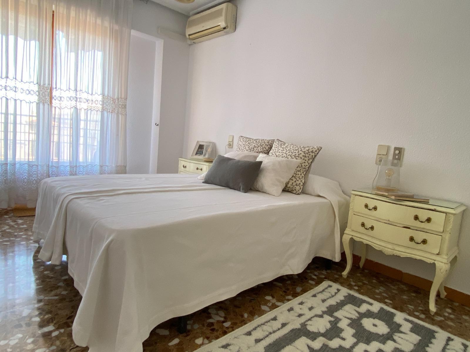 Apartment for sale in Elche 32
