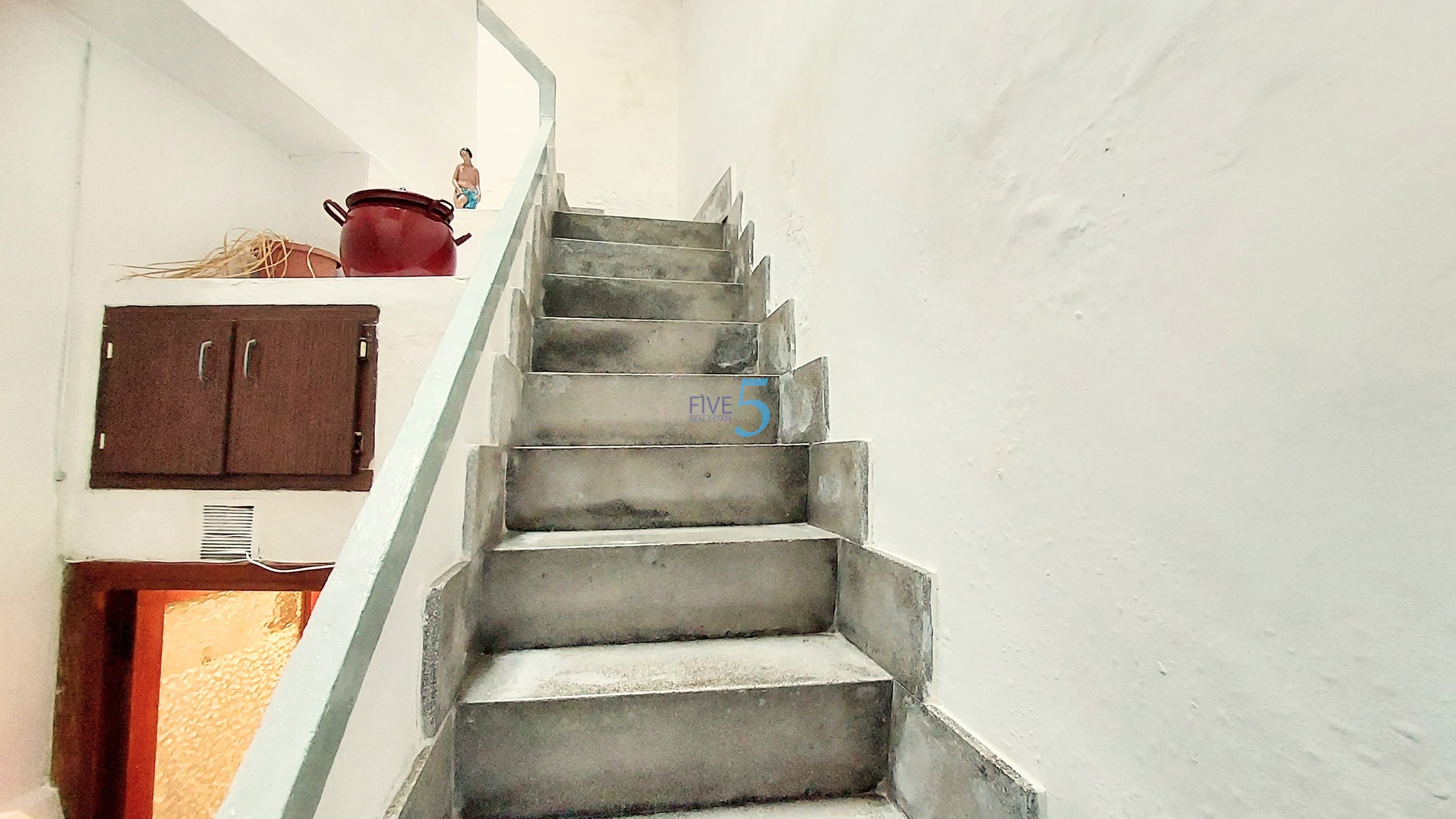 Townhouse for sale in Valencia City 7