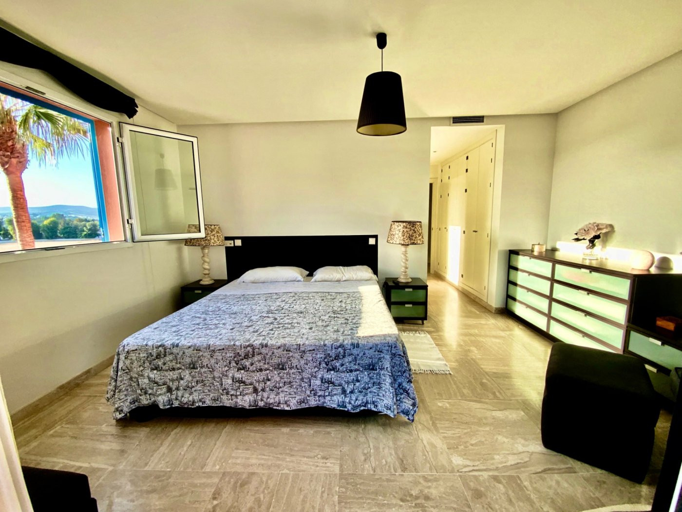 Apartment for sale in Campo de Gibraltar 35