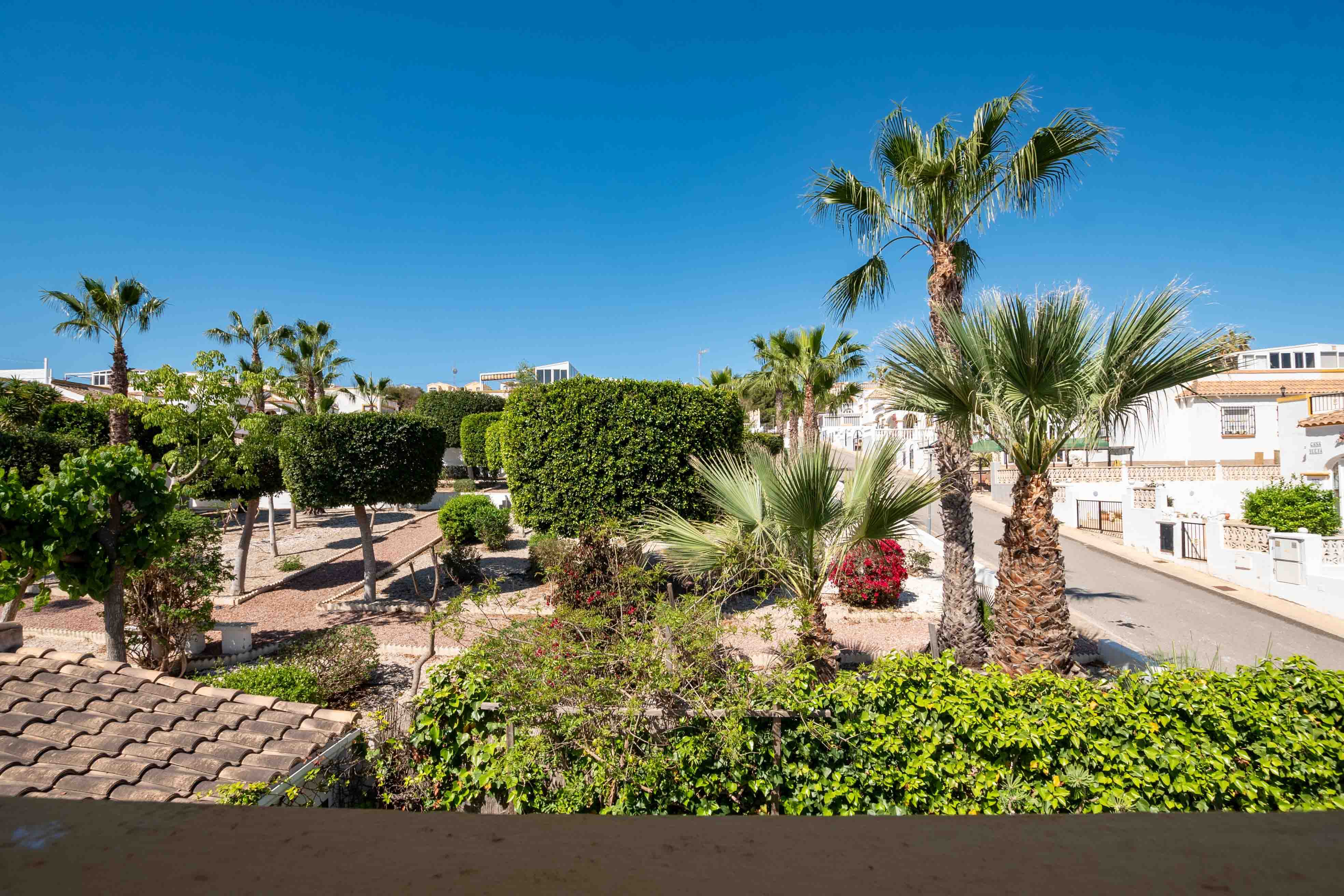 Townhouse for sale in Alicante 27