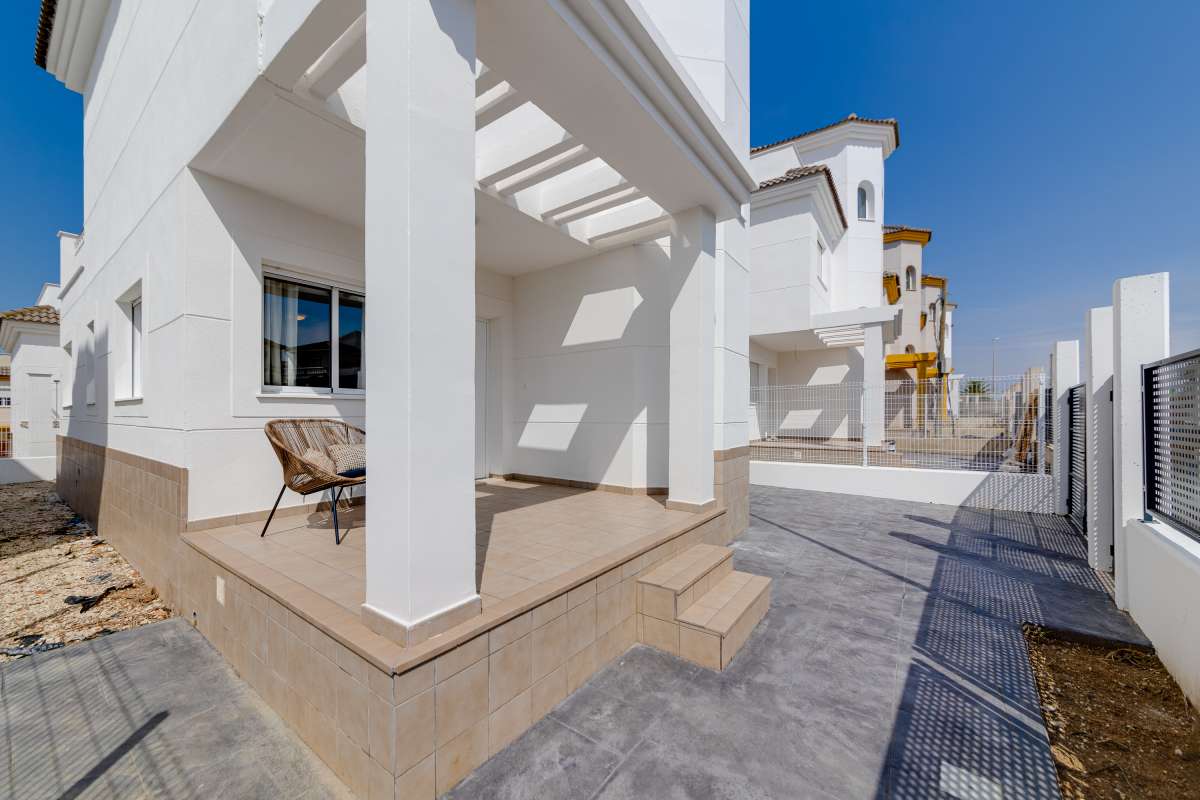 Villa for sale in Alicante 2