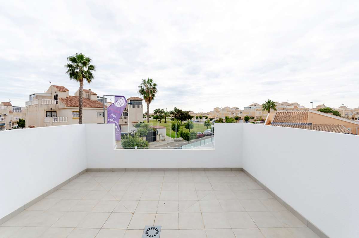 Villa for sale in Torrevieja and surroundings 13