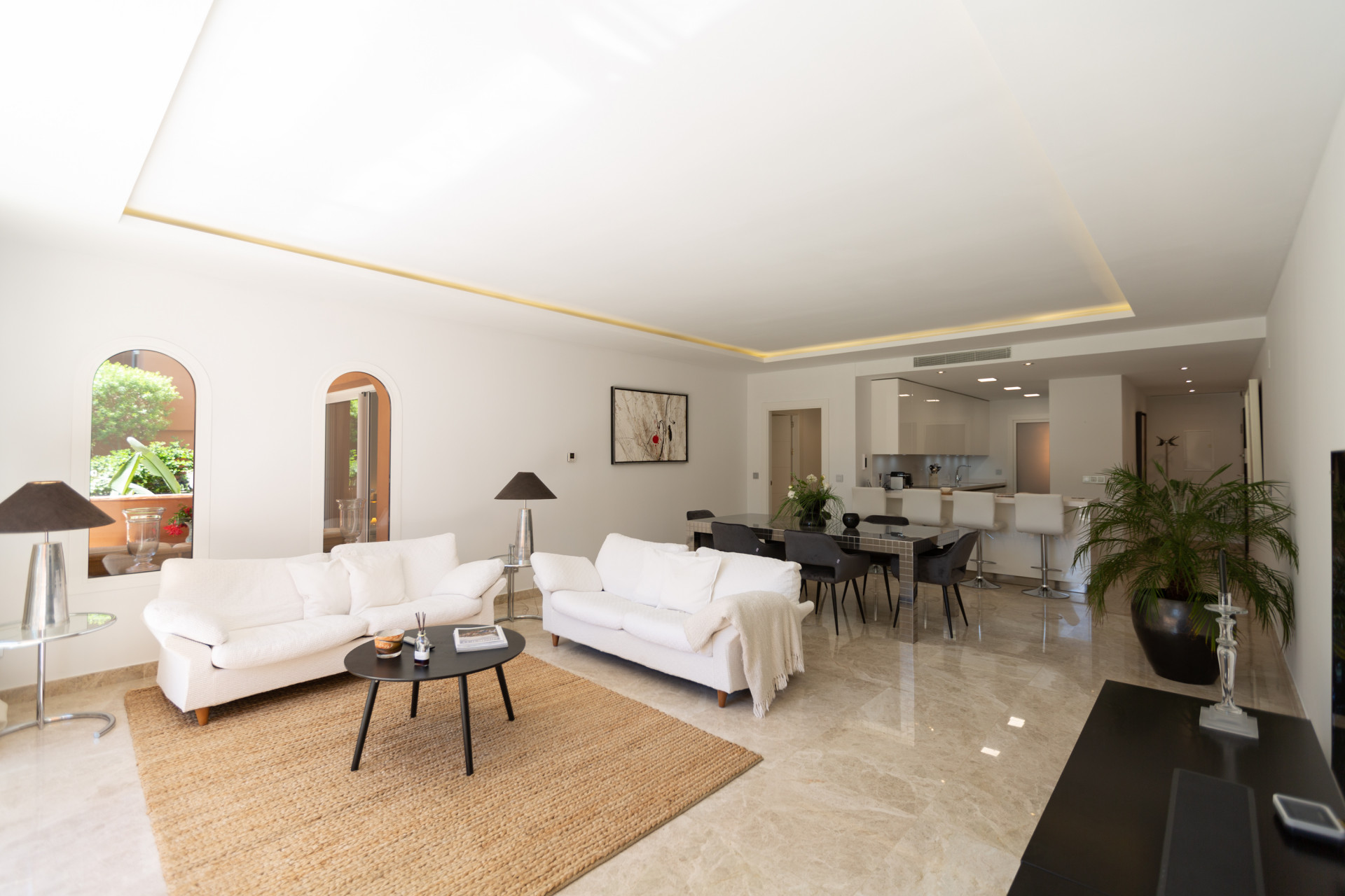 Apartamento en venta en Marbella - Nueva Andalucía 4