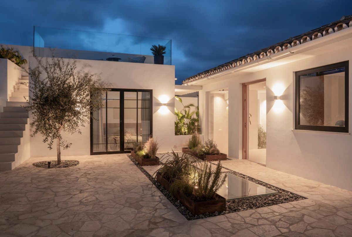 Villa till salu i Marbella - Nueva Andalucía 23