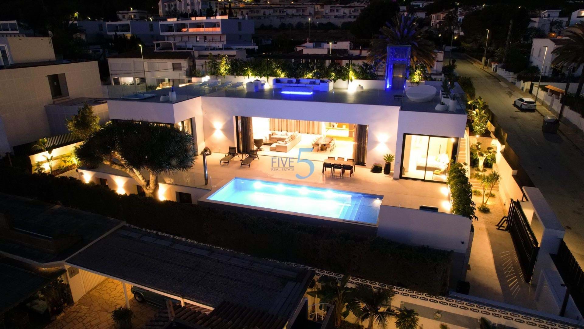 Villa à vendre à Alicante 41