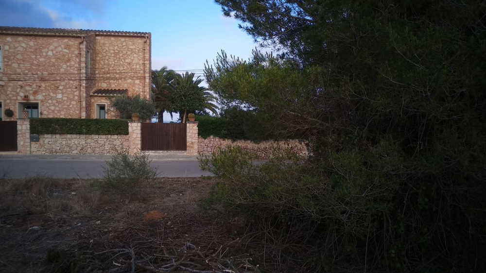 Plot for sale in Mallorca South 9