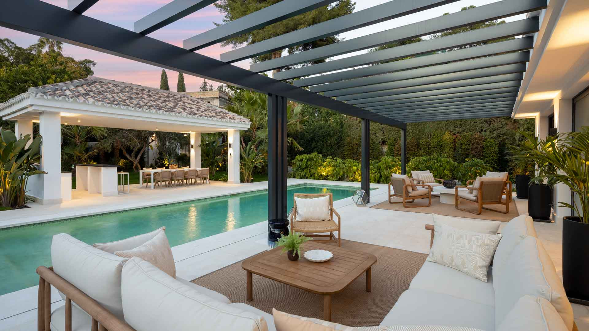 Villa te koop in Marbella - Nueva Andalucía 2