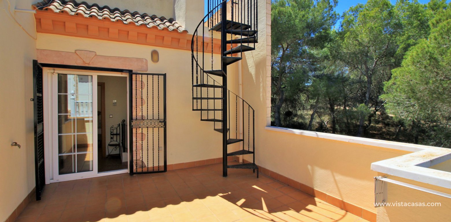 Villa for sale in Alicante 32