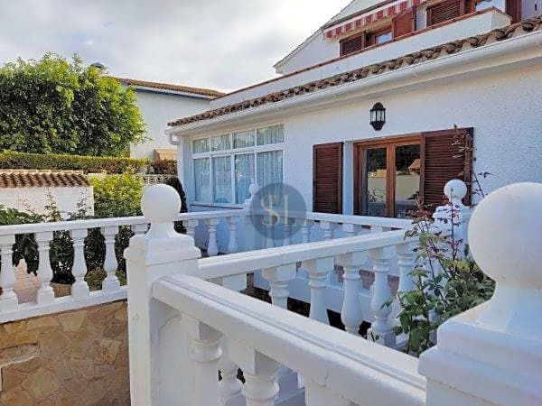 Villa te koop in Benidorm 10
