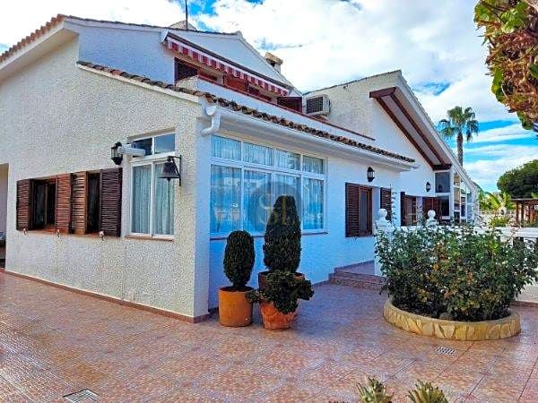 Villa for sale in Benidorm 39