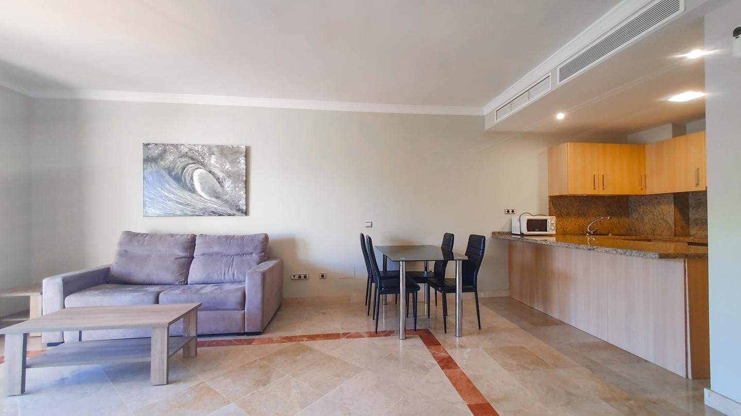 Appartement te koop in Estepona 4