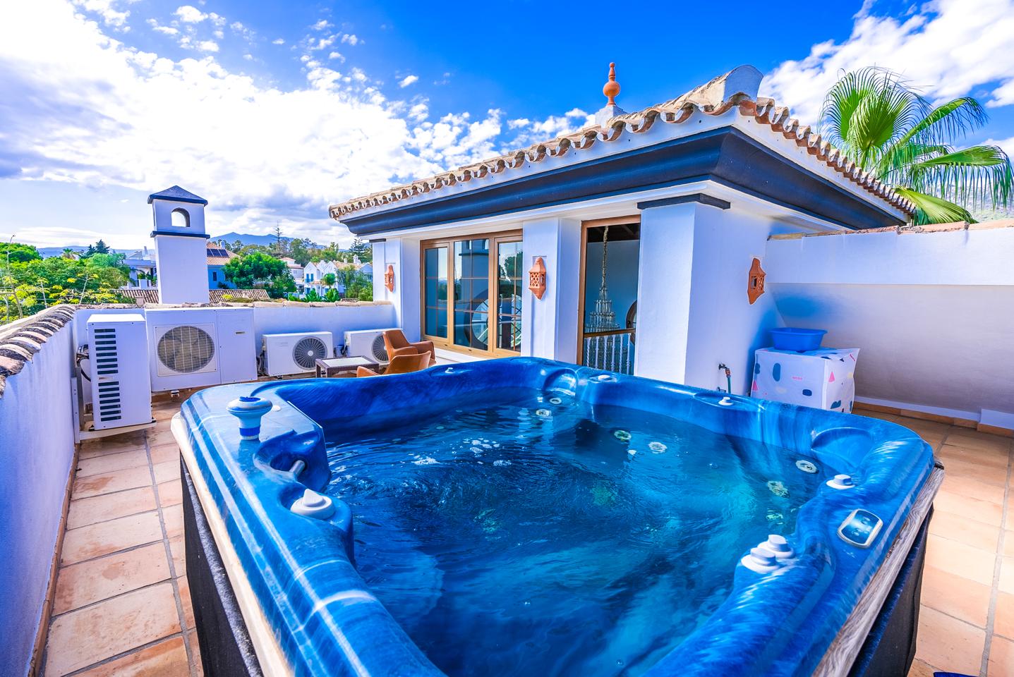 Villa for sale in Marbella - Golden Mile and Nagüeles 14