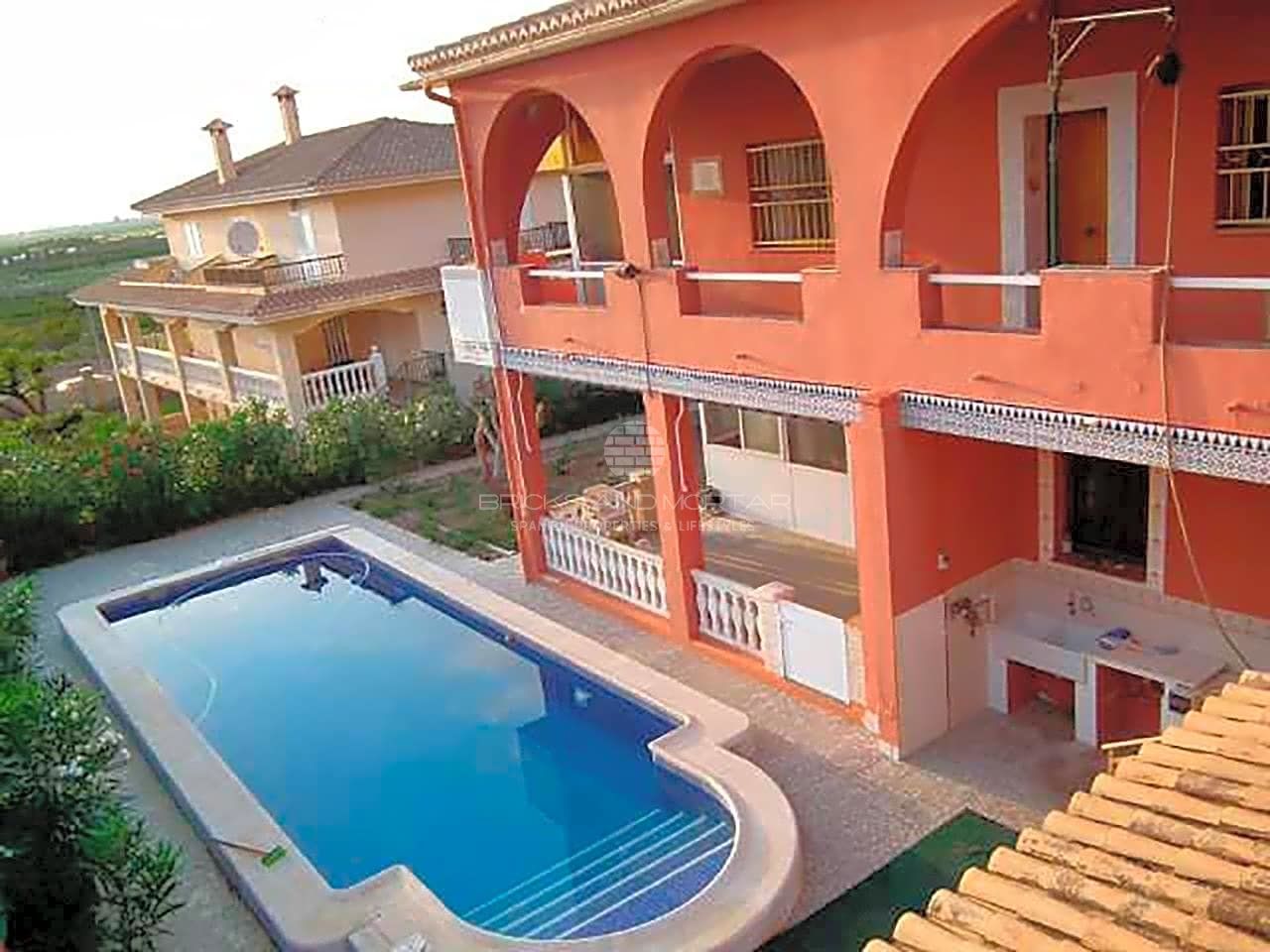Villa te koop in Cullera 1