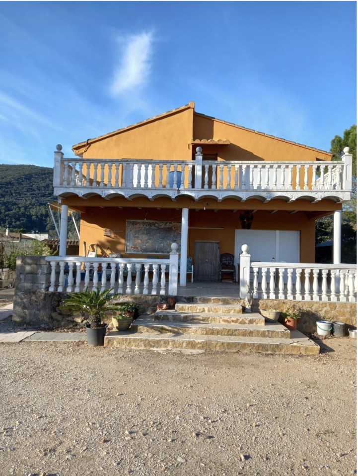 Villa for sale in Tabernes del la Valldigna 1