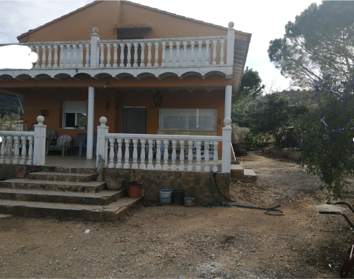 Villa te koop in Tabernes del la Valldigna 2