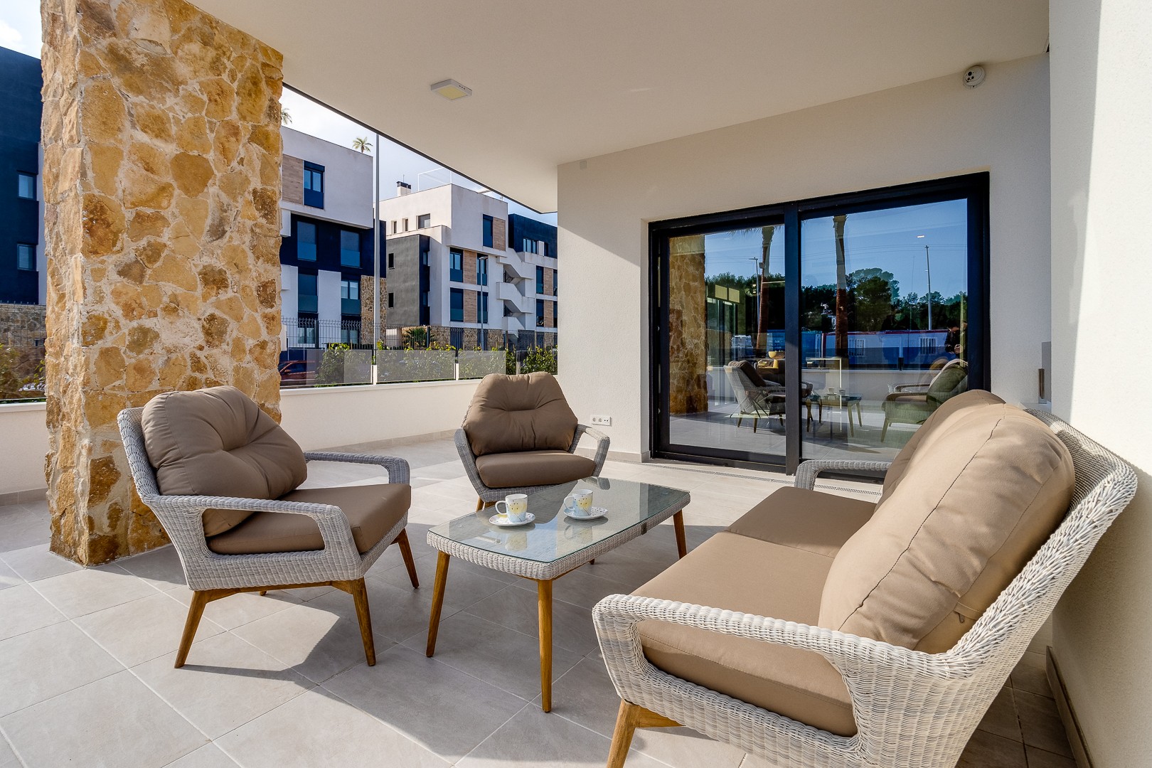 Penthouse te koop in Alicante 40