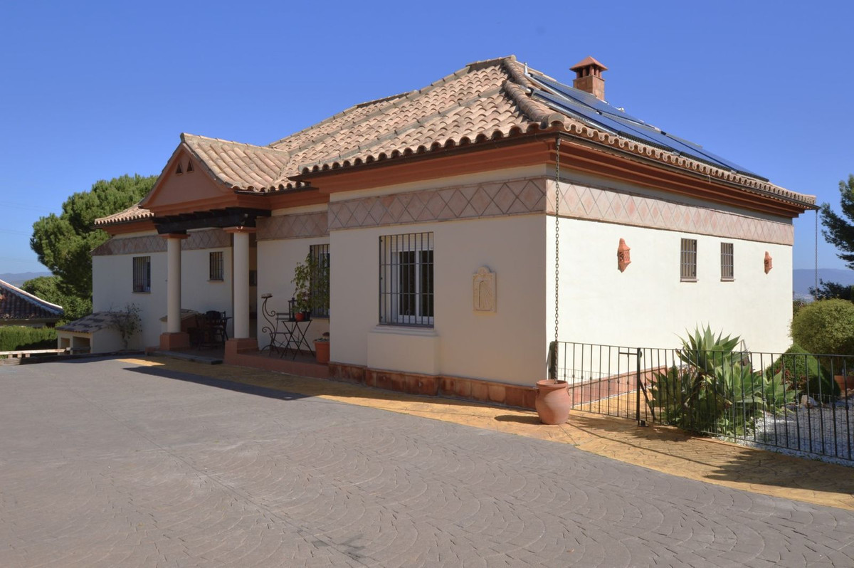 Villa till salu i Málaga 2