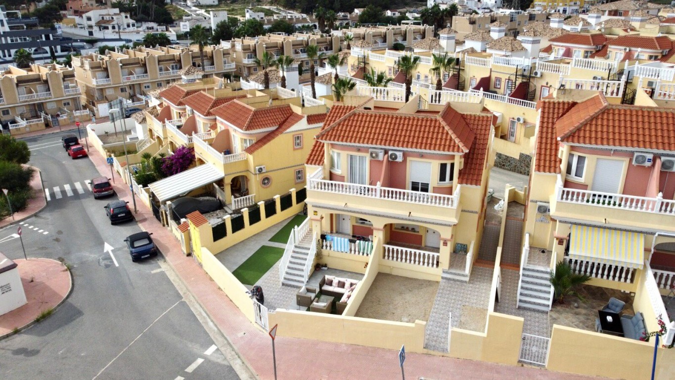 Villa till salu i Alicante 25