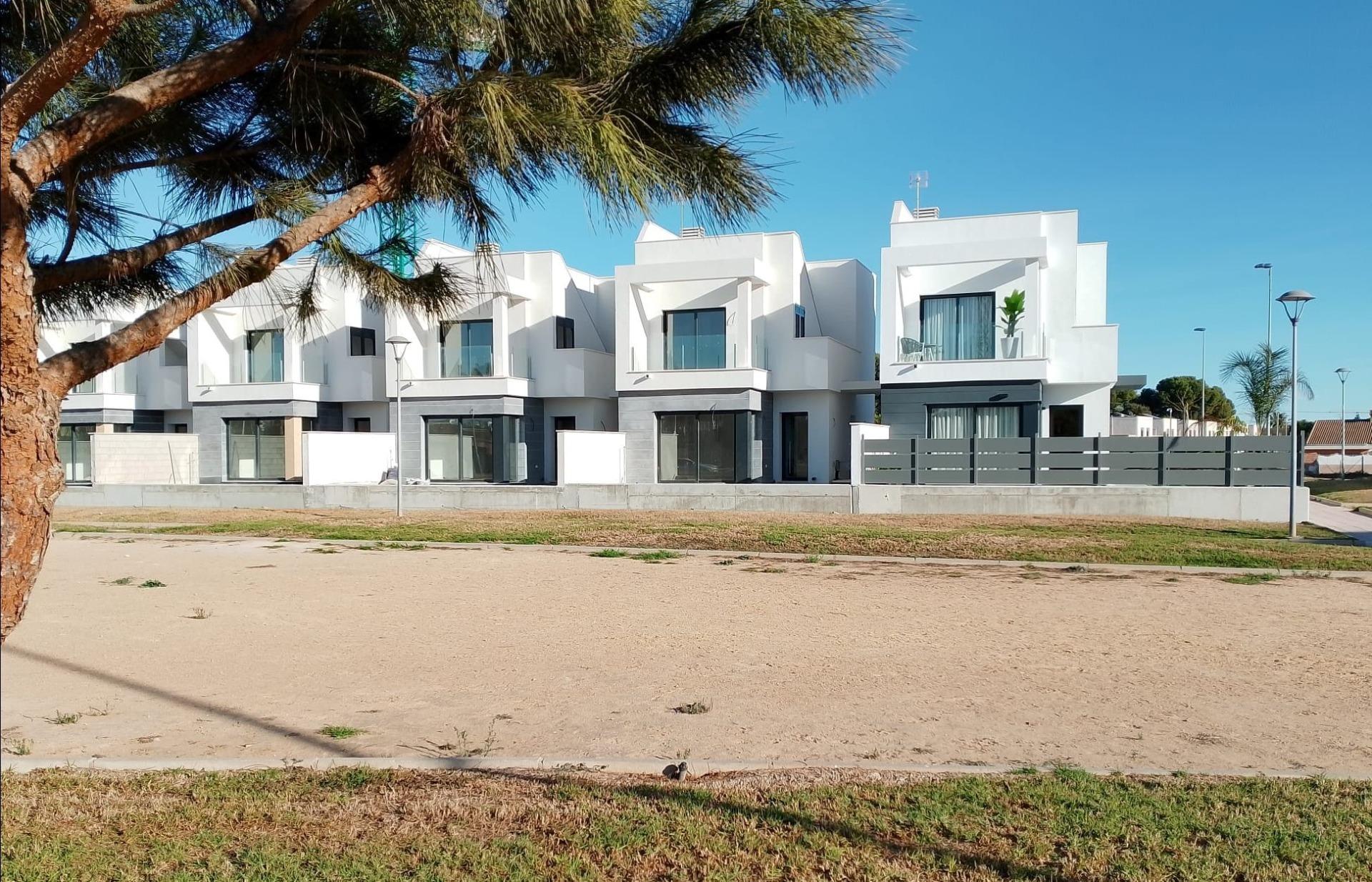 Villa te koop in San Pedro del Pinatar and San Javier 1
