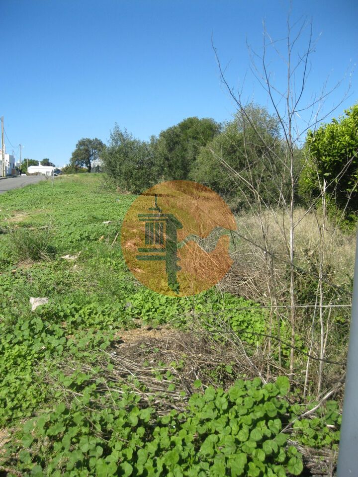 Plot for sale in Faro 4