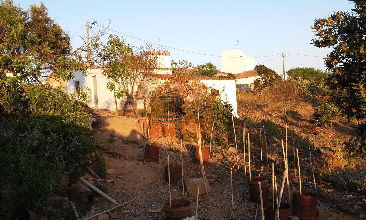 Plot en venta en Faro 5