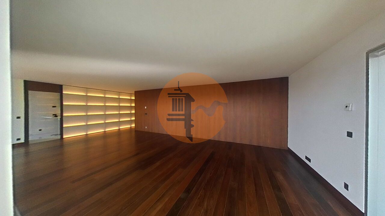 Квартира для продажи в Lisbon 41
