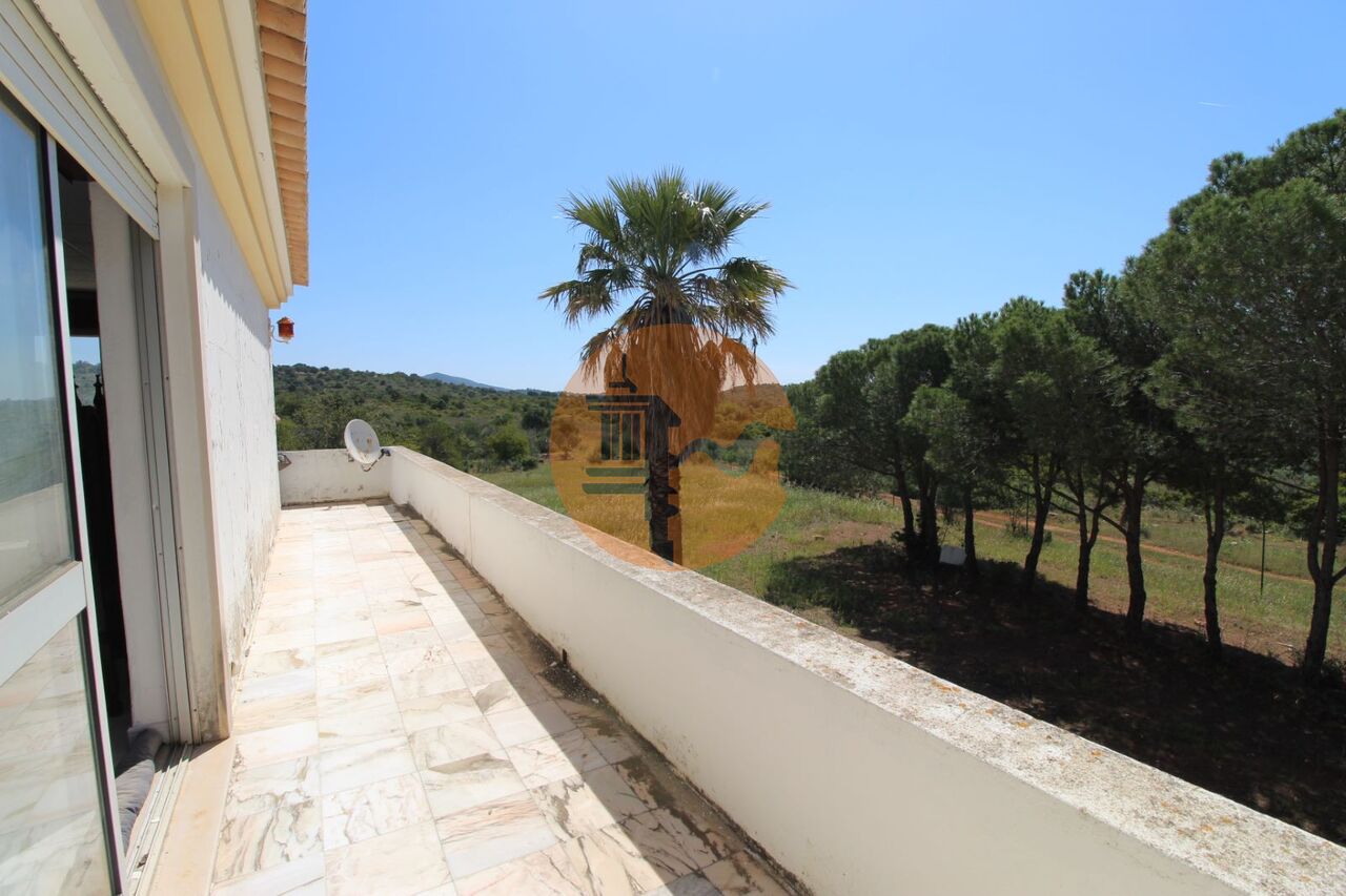 Villa à vendre à Faro 32