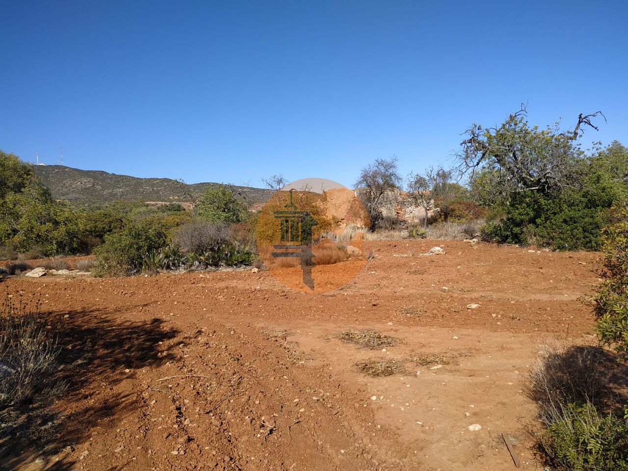 Plot for sale in Olhão 1