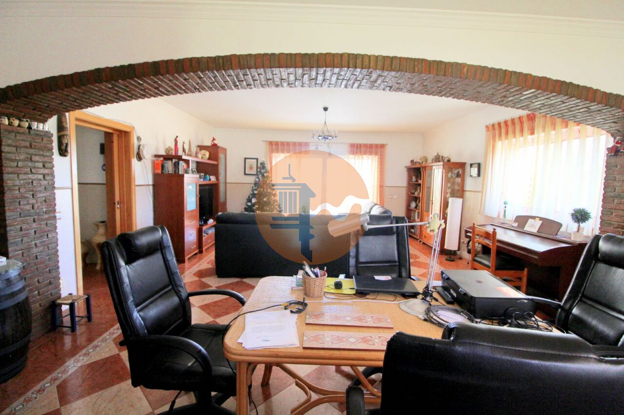 Villa for sale in Tavira 33