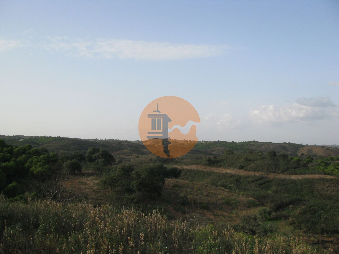 Plot for sale in Faro 28