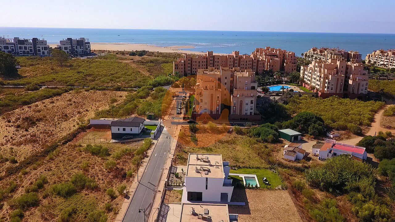 Villa for sale in Huelva and its coast 4