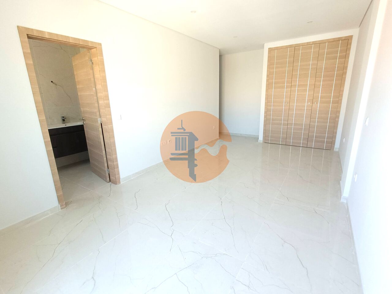 Apartment for sale in Faro 23