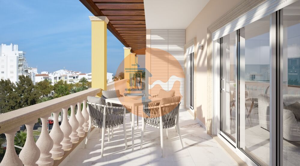 Apartment for sale in Lagos and Praia da Luz 1