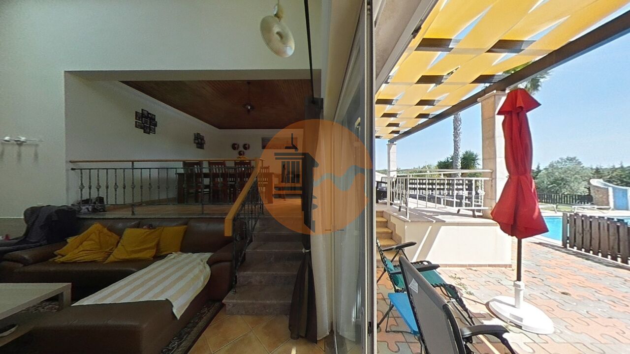 Villa for sale in Faro 21