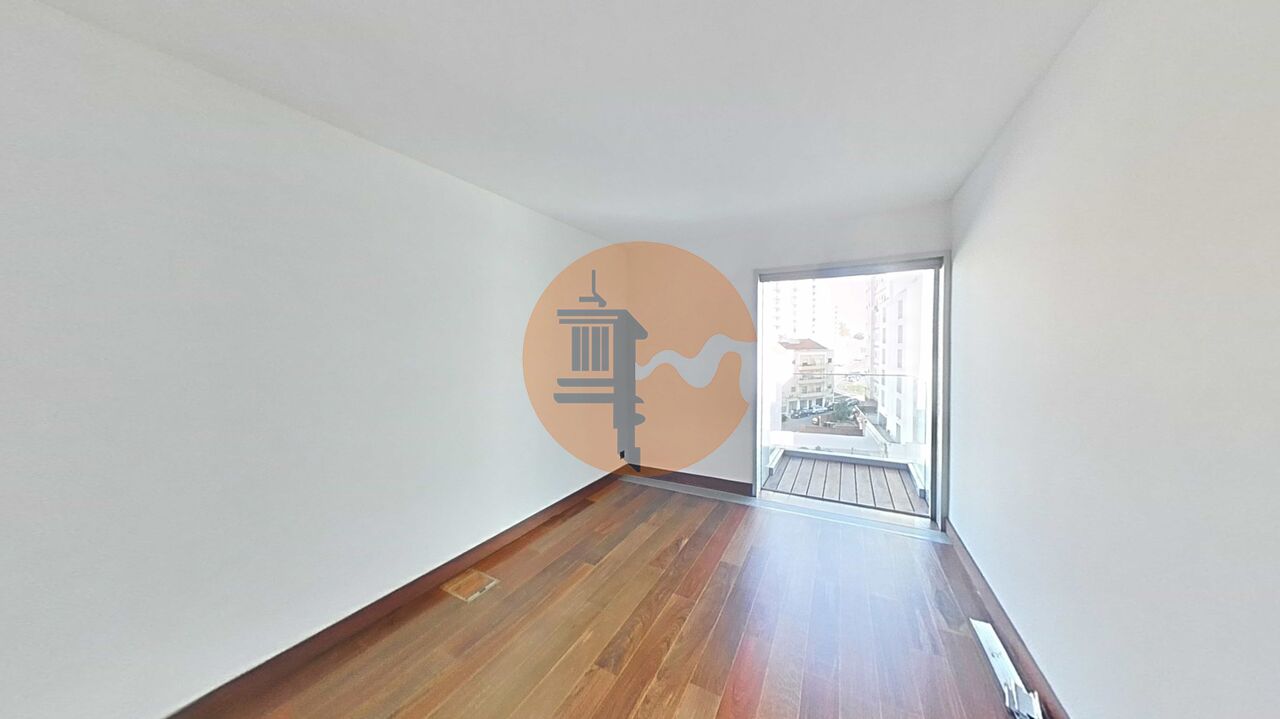 Apartamento en venta en Lisbon 33