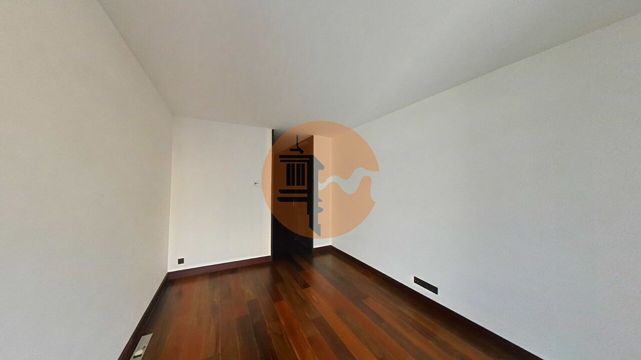 Apartamento en venta en Lisbon 27