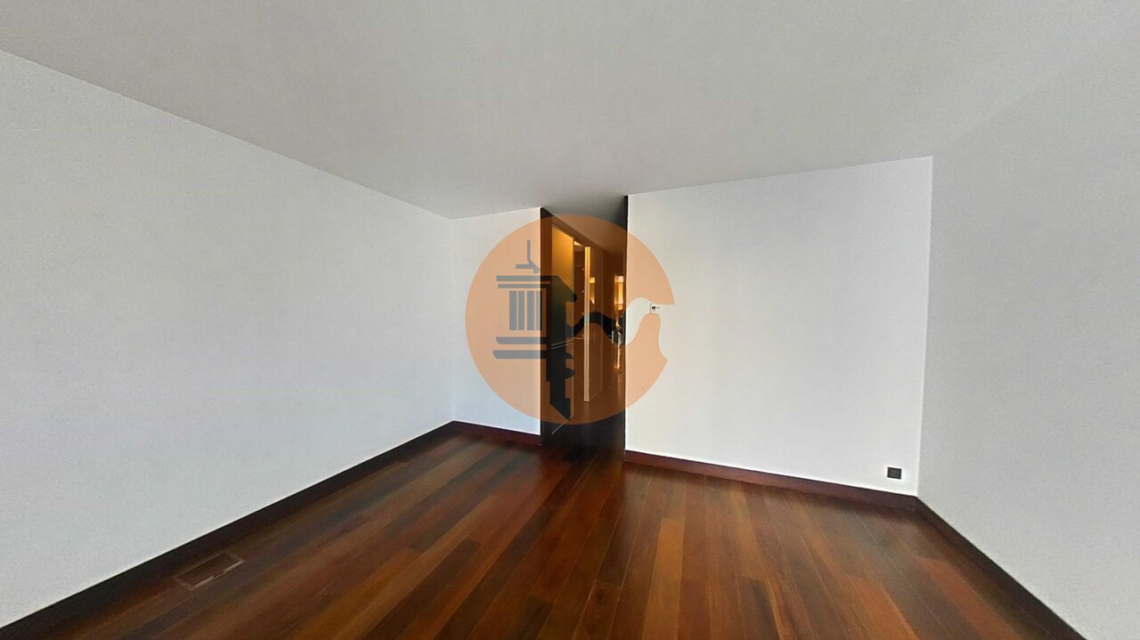 Apartamento en venta en Lisbon 45