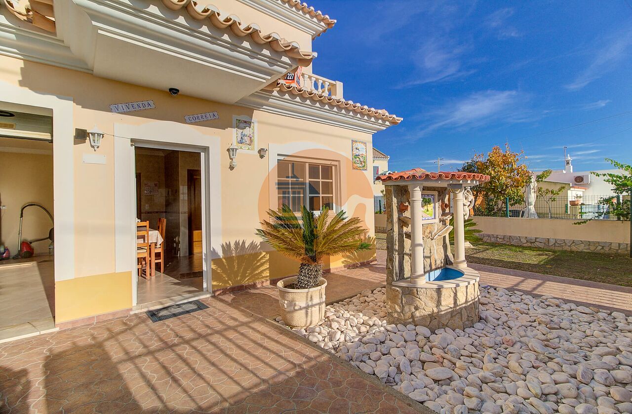 Villa for sale in Vila Real de S.A. and Eastern Algarve 4