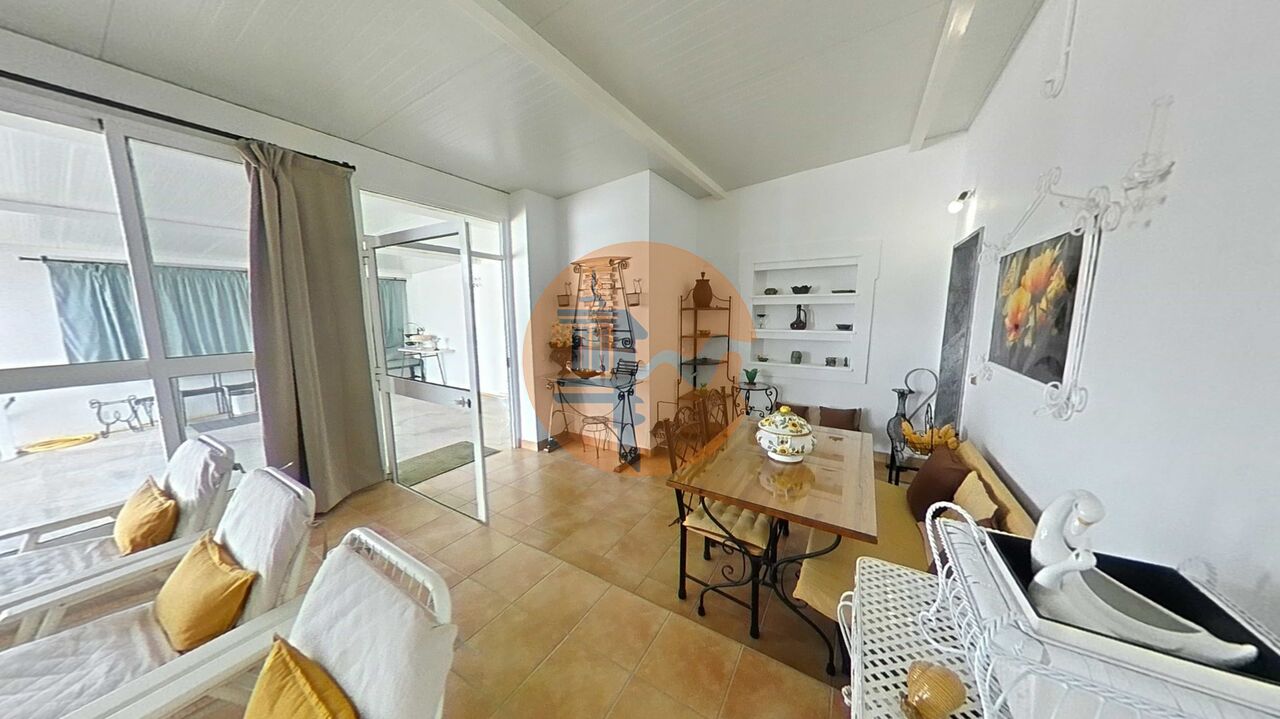 Property Image 592146-santa-barbara-de-nexe-villa-5-3