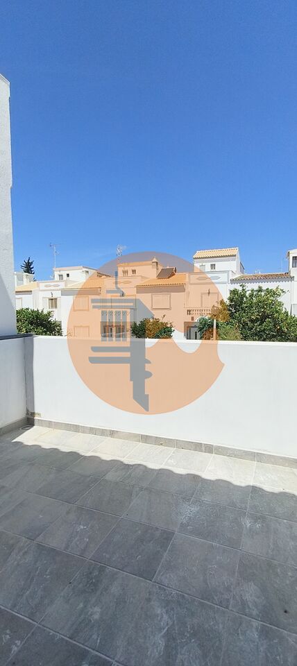 Villa for sale in Olhão 34