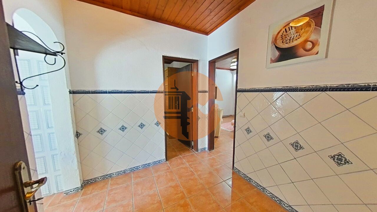 Villa for sale in Olhão 9