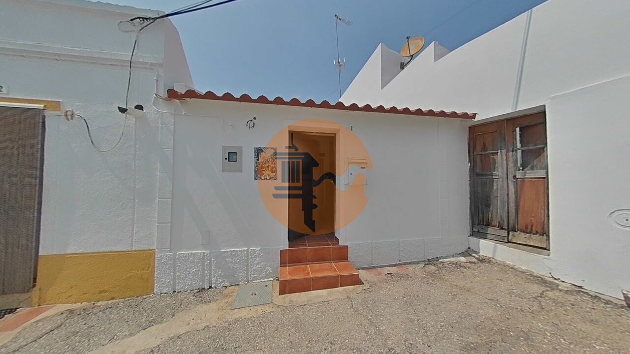 Haus zum Verkauf in Faro 43