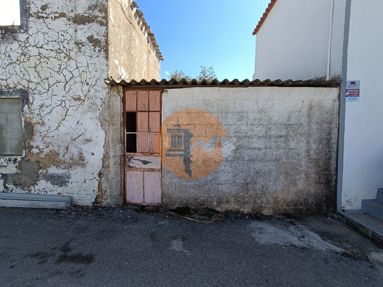 Haus zum Verkauf in Faro 3