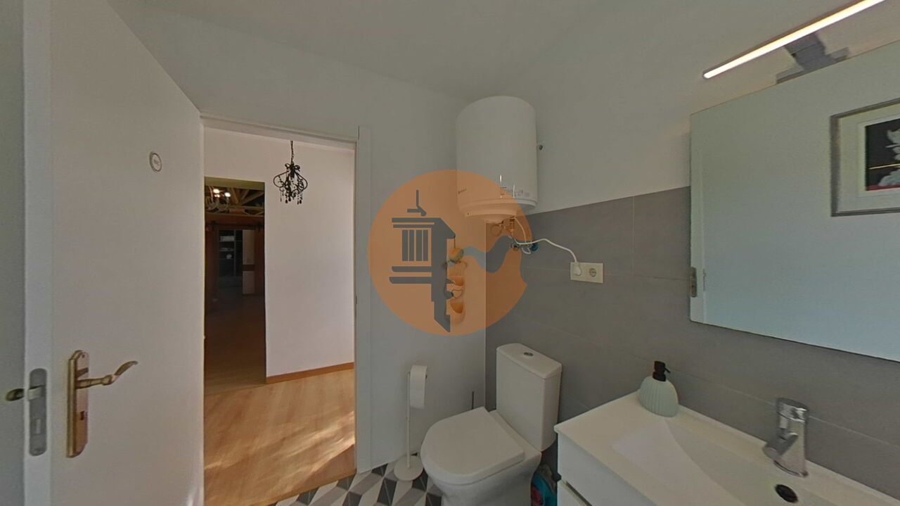 Villa for sale in Coimbra District 13