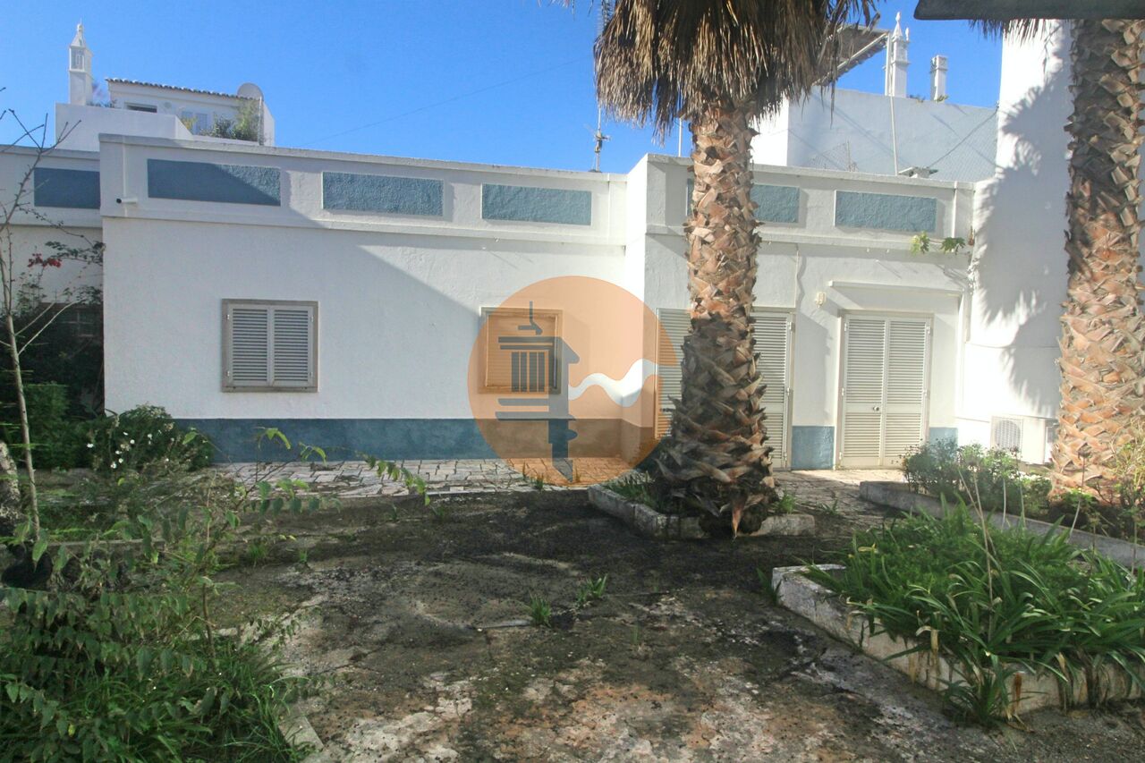 Villa for sale in Tavira 1