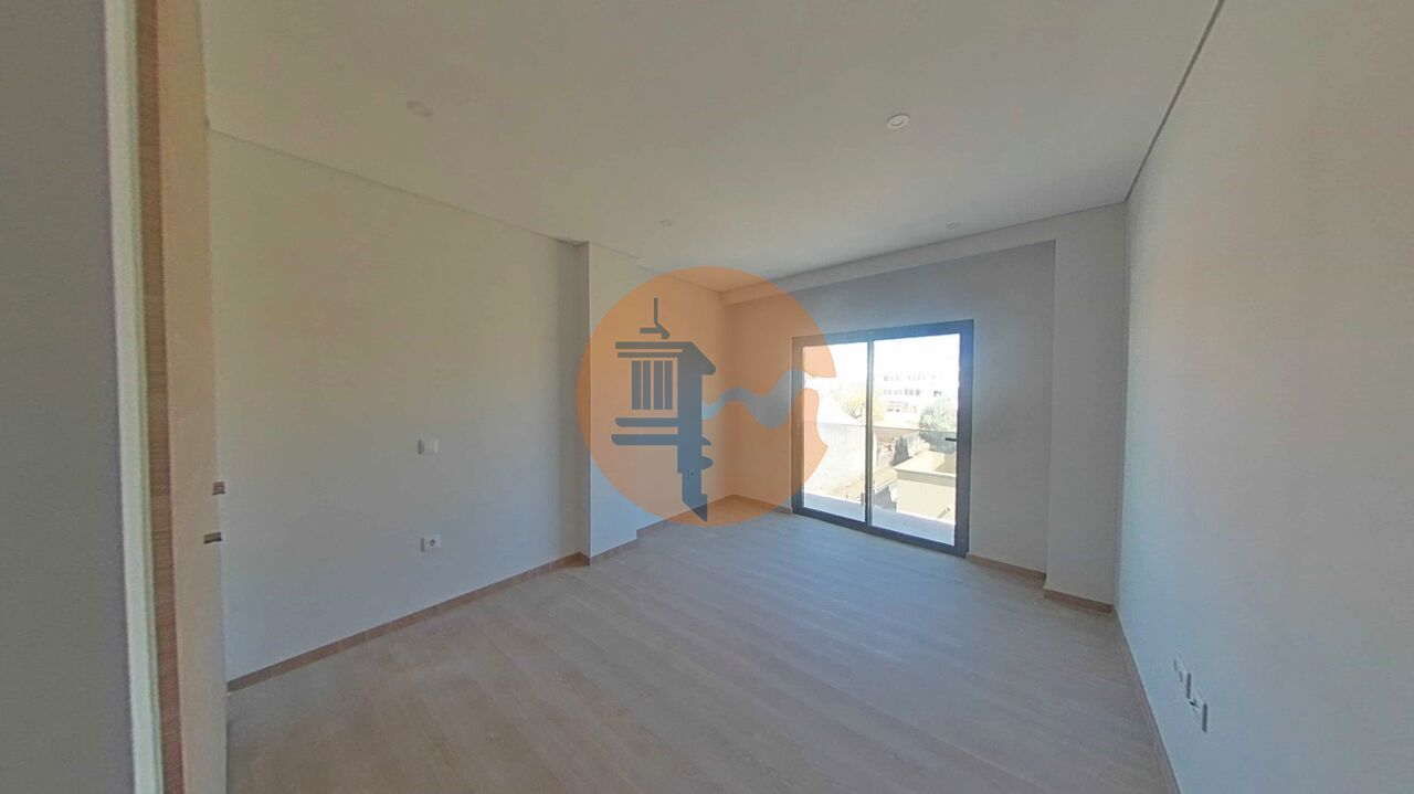 Apartamento en venta en Faro 4