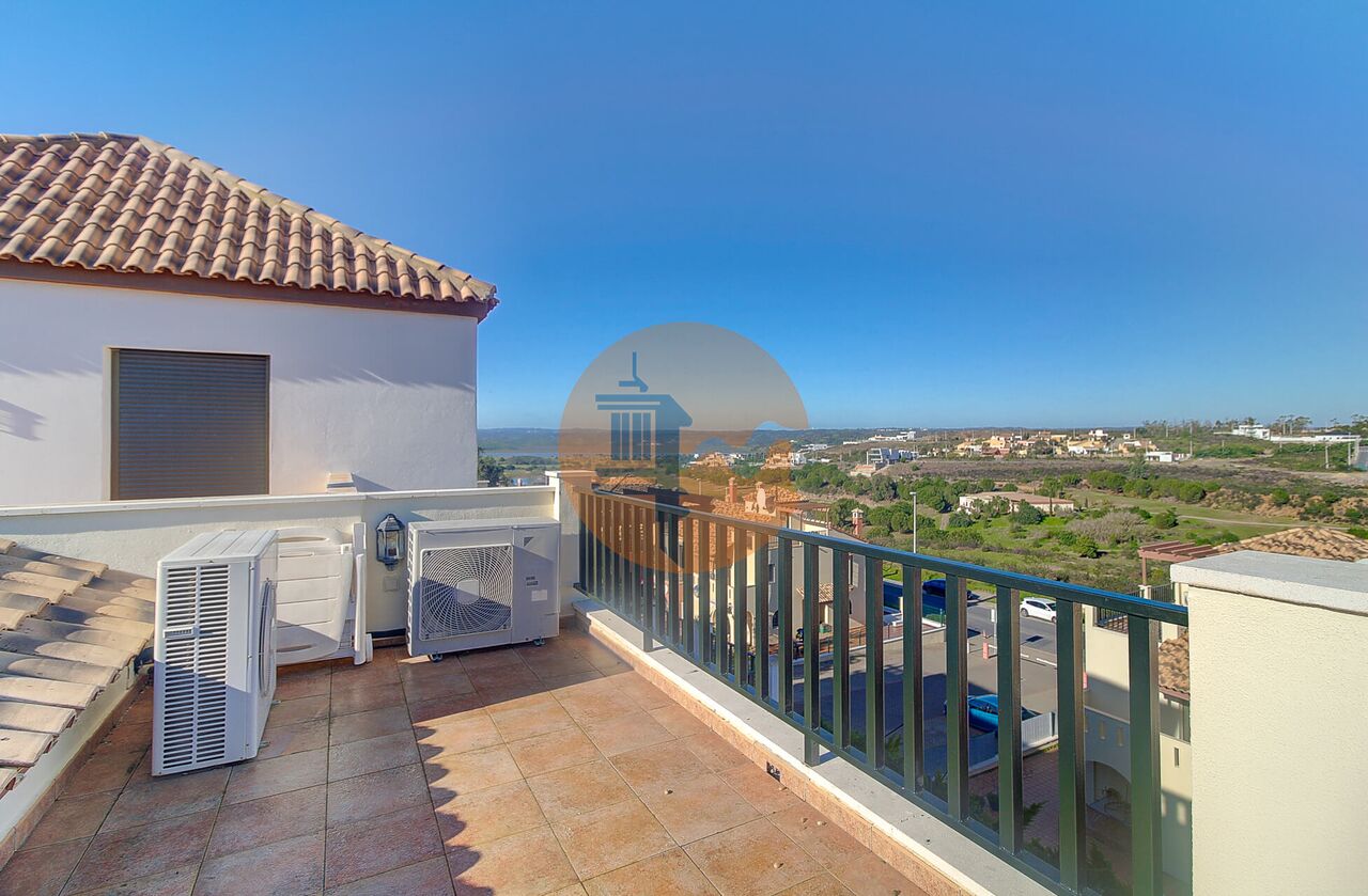 Villa à vendre à Huelva and its coast 34