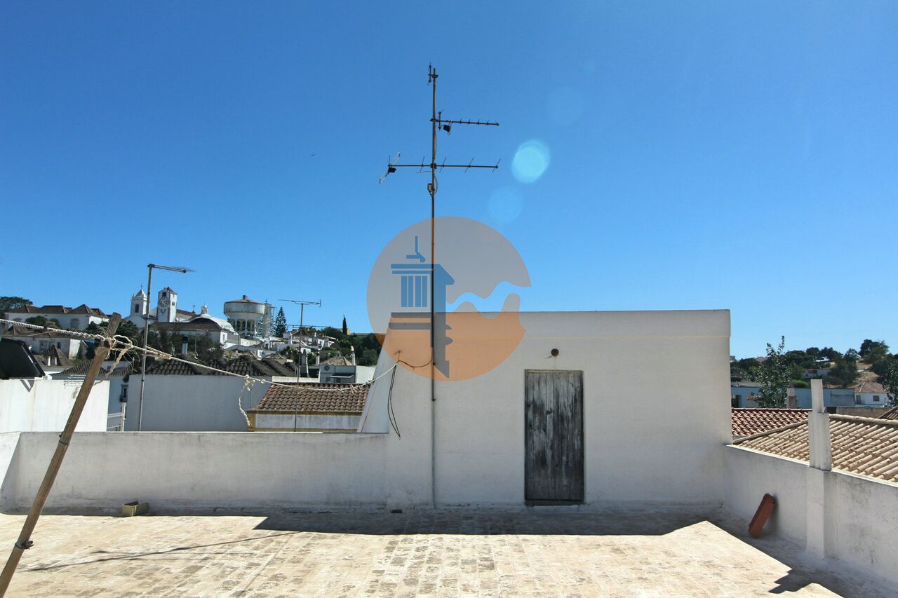 Villa for sale in Tavira 50